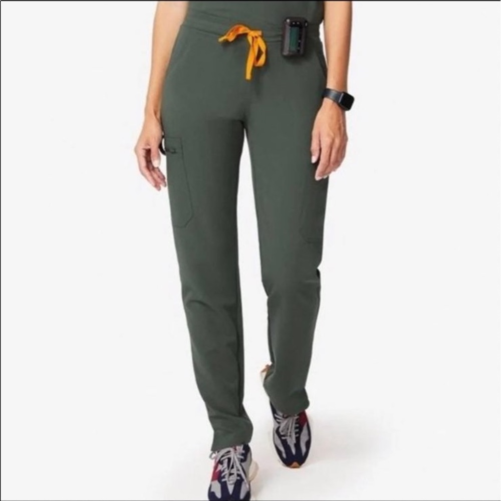 Figs moss scrub pants